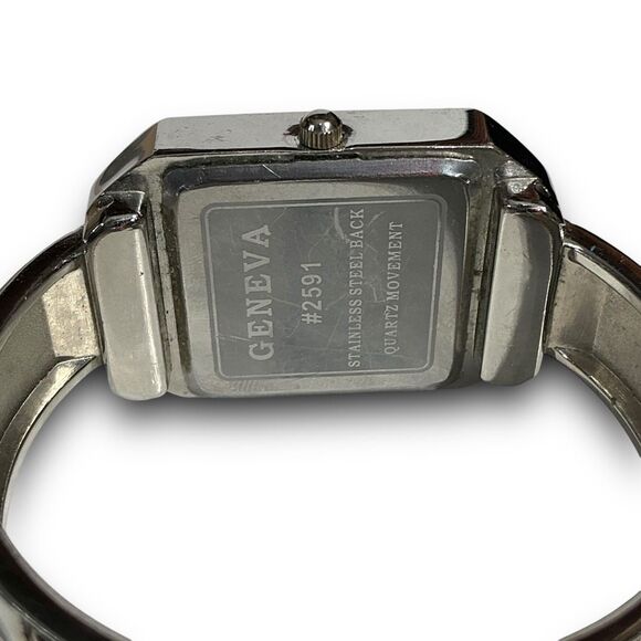 Geneva Y2K Vintage Silver Tone Square Face Bangle Cuff Bracelet Watch - Picture 12 of 12